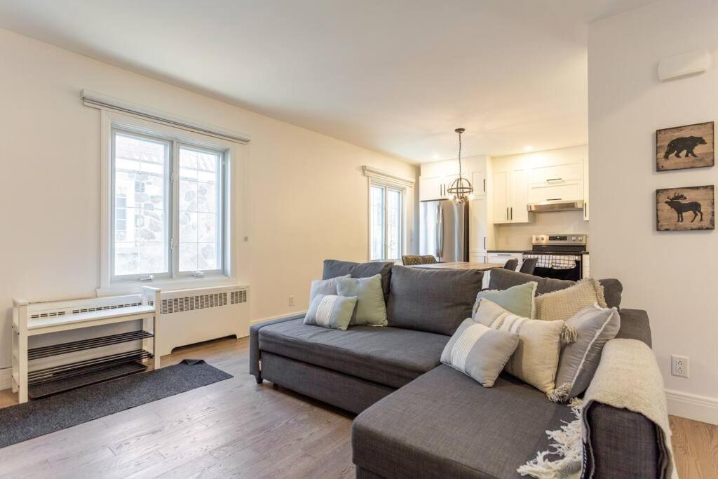 Free Parking, Beautiful 4 1/2- 2 Bedroom Apartment Montreal Luaran gambar