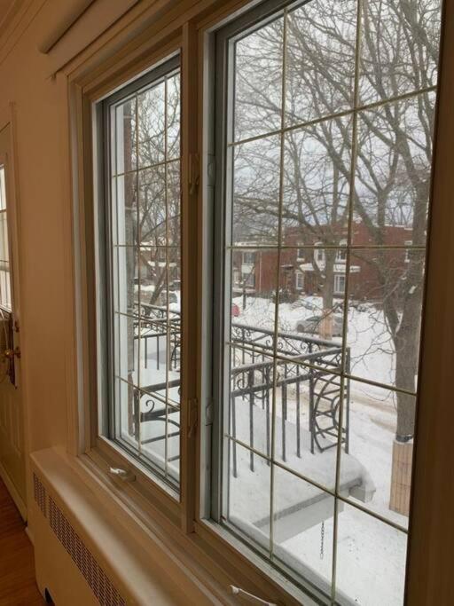 Free Parking, Beautiful 4 1/2- 2 Bedroom Apartment Montreal Luaran gambar
